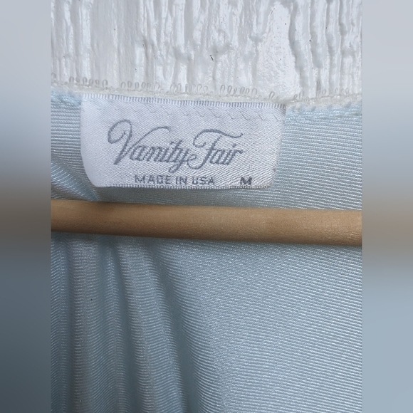 Vintage Vanity Fair Blue Lacy Cottagecore Victorian Satin Nightie Nightgown Med - Picture 4 of 5
